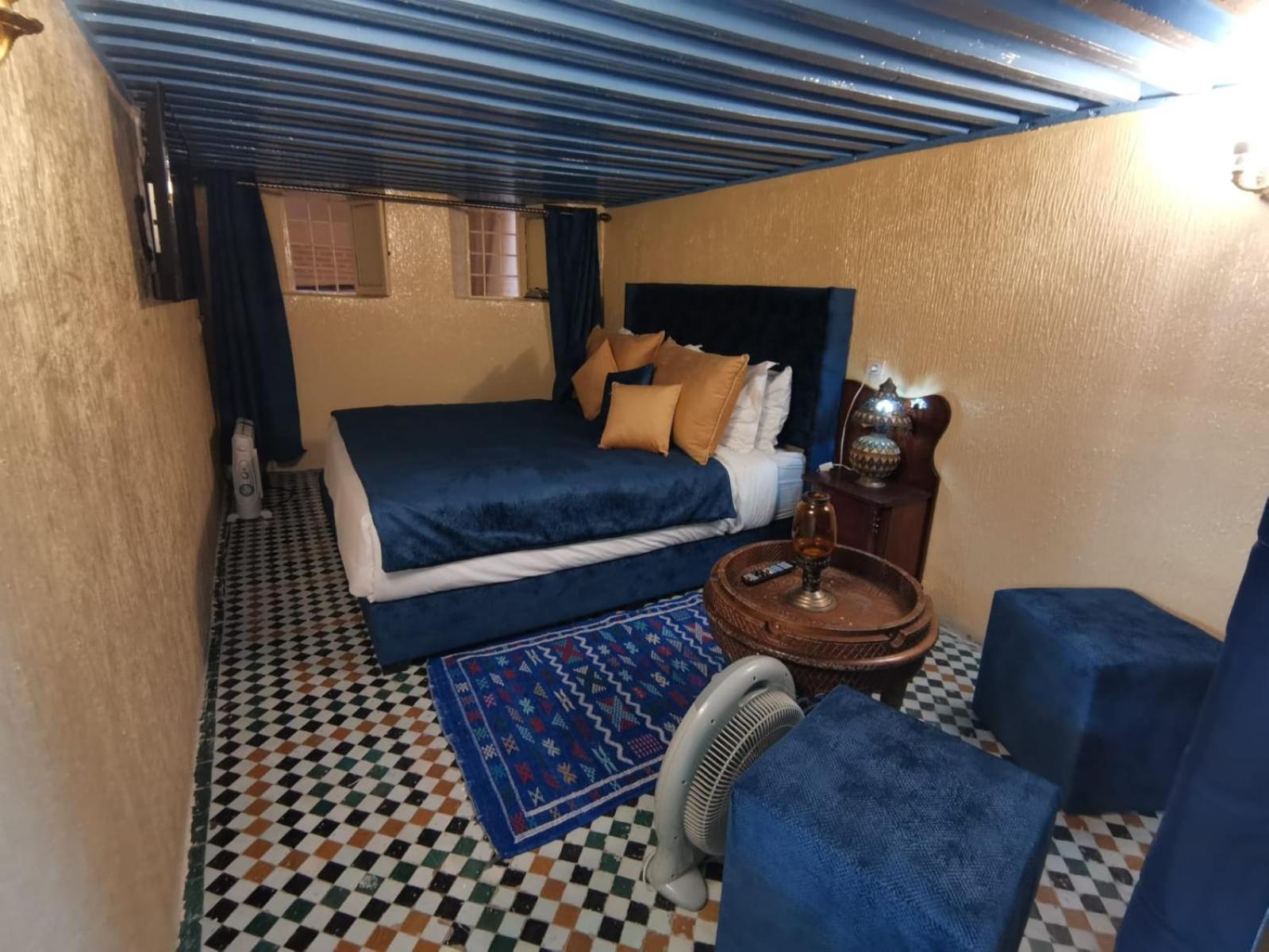 Riad Avec Terrasse Privee Et Piscine Partagee A 300M เฟส ภายนอก รูปภาพ